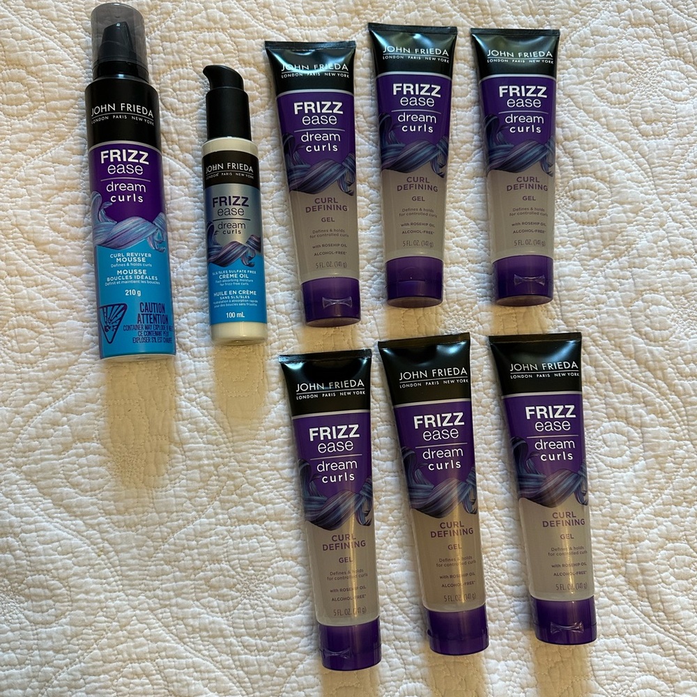 John Frieda - frizz ease - Dream Curls (Creme Oil, Gel, Mousse)